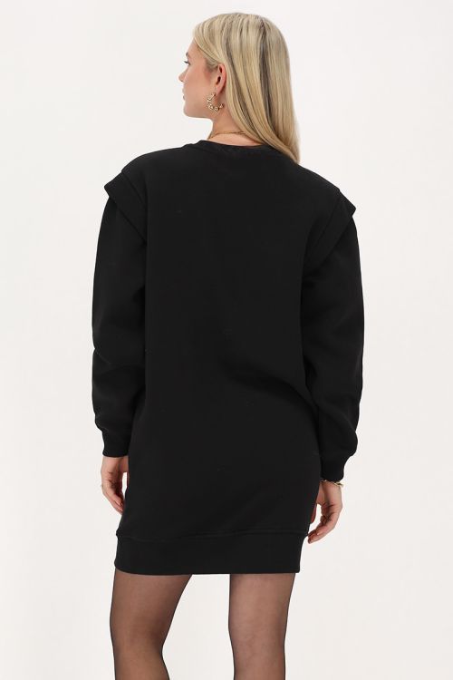 Zwarte sweaterjurk met schoudervulling