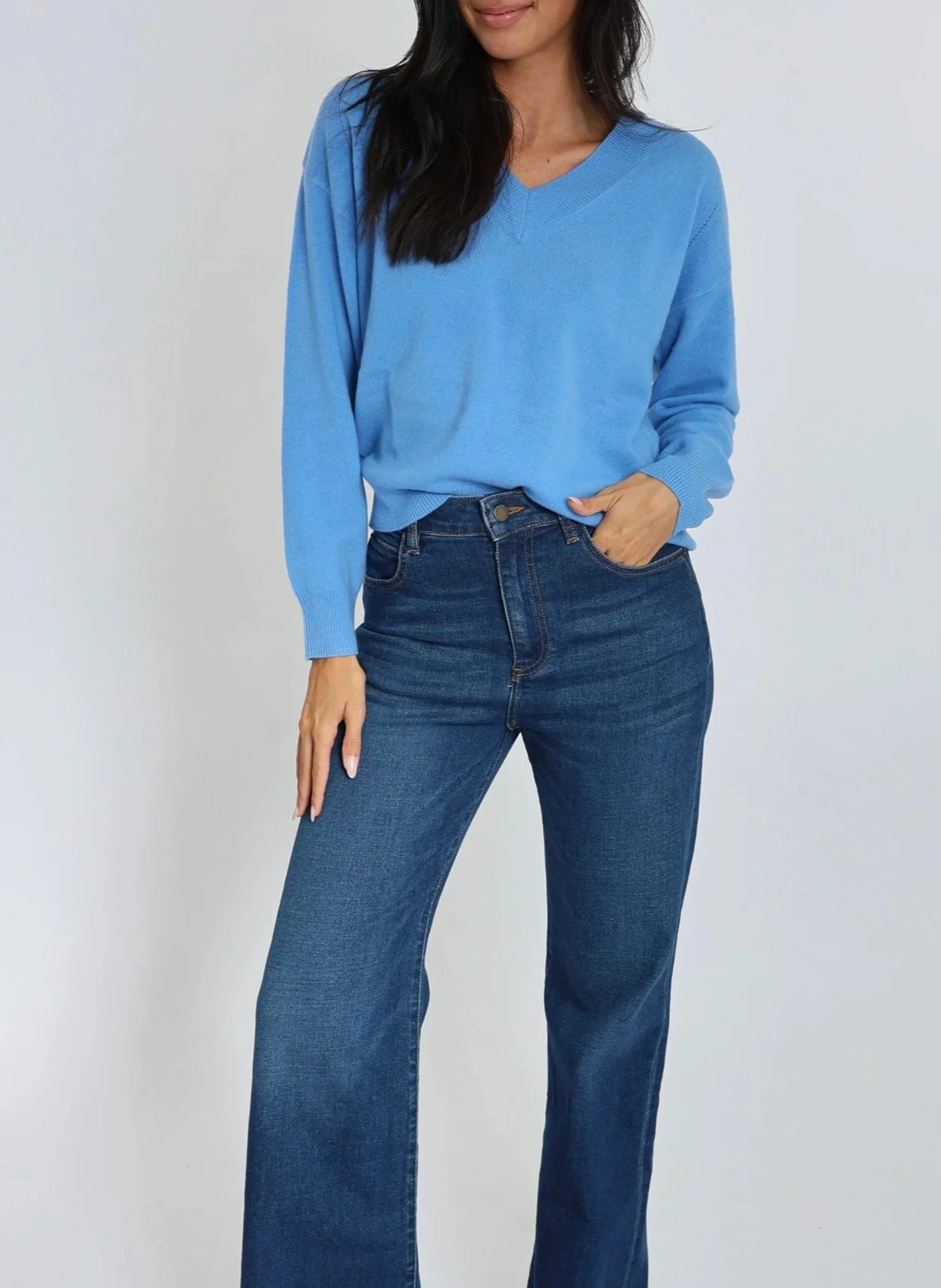 ANITA - Pull ample col V en laine et cachemire | Bleu