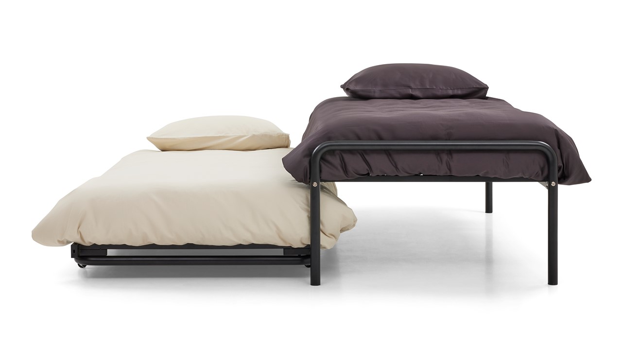 Bed met onderschuifbed Doppia zwart