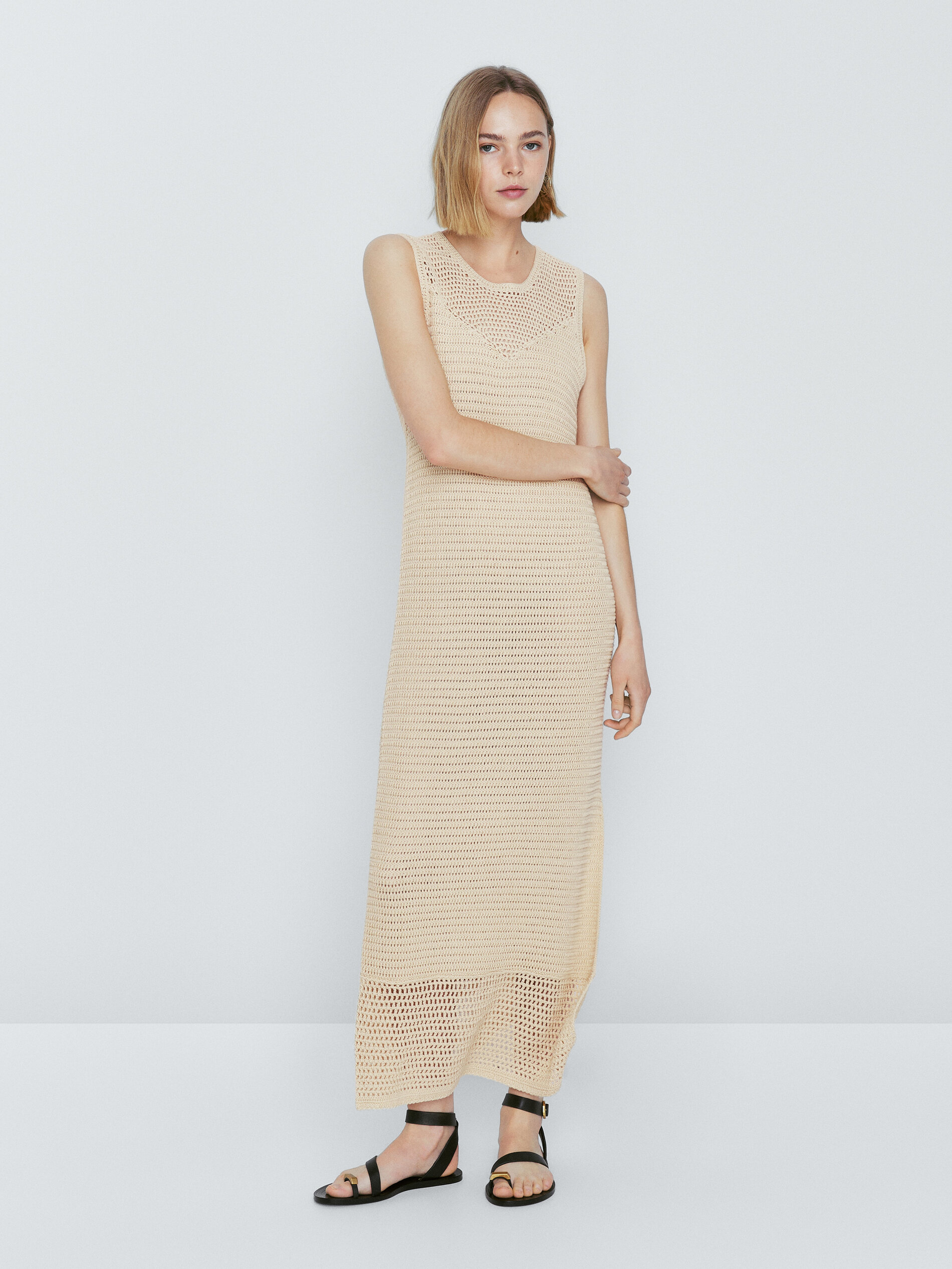 Vestido longo de crochê - BEGE