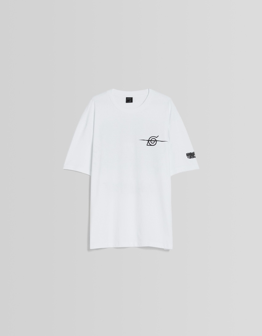 Camiseta de manga curta com estampa Naruto e modelagem quadrada
