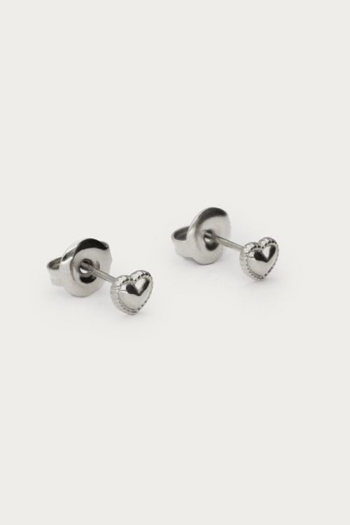 Studs met hartje en dots