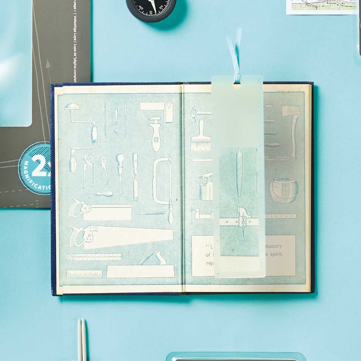 Magnif-I Magnifying Bookmark