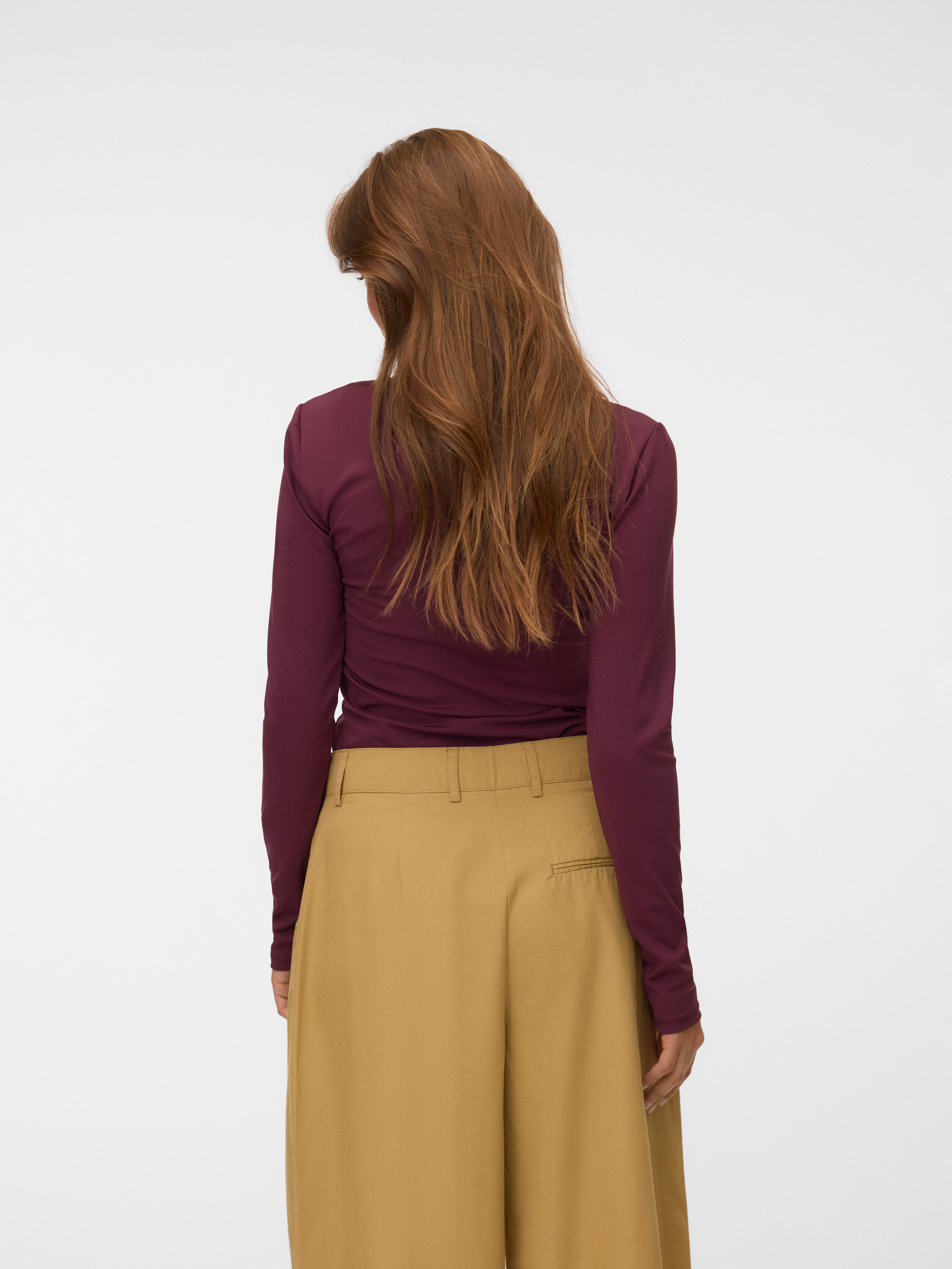 VMLIVA Top