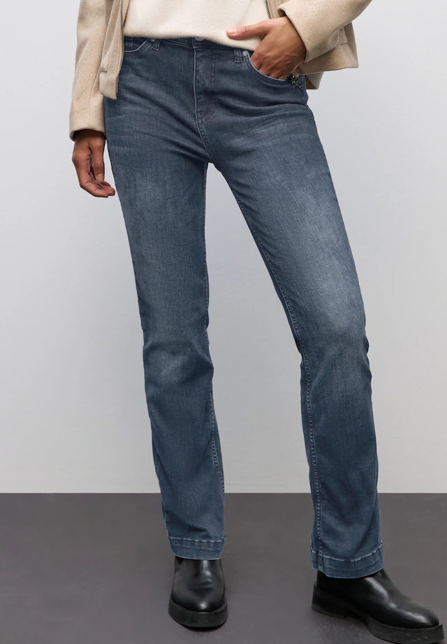 STREET ONE Slim-fit-Jeans »QR Style Bootcut«, im 5-Pocket-Style und mit Stretch