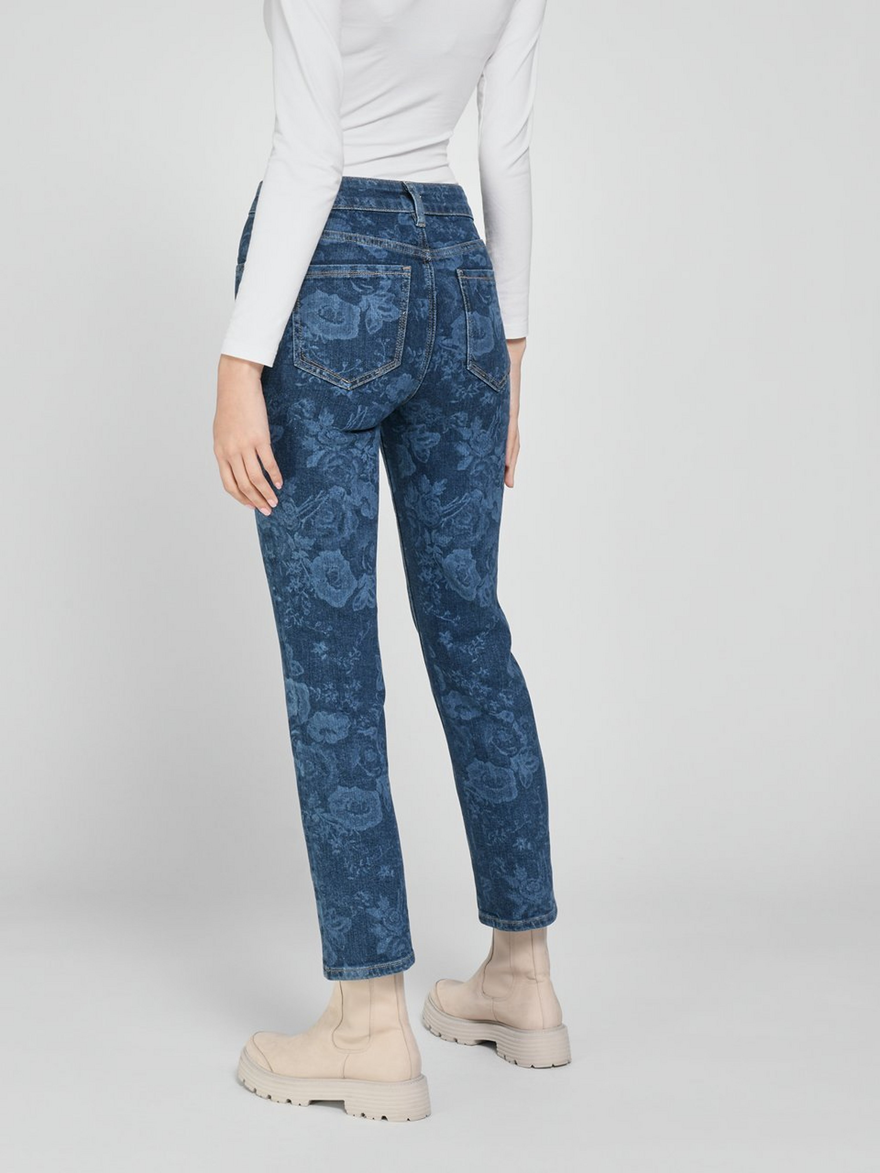 Knöchellange Jeans Passform Barbara