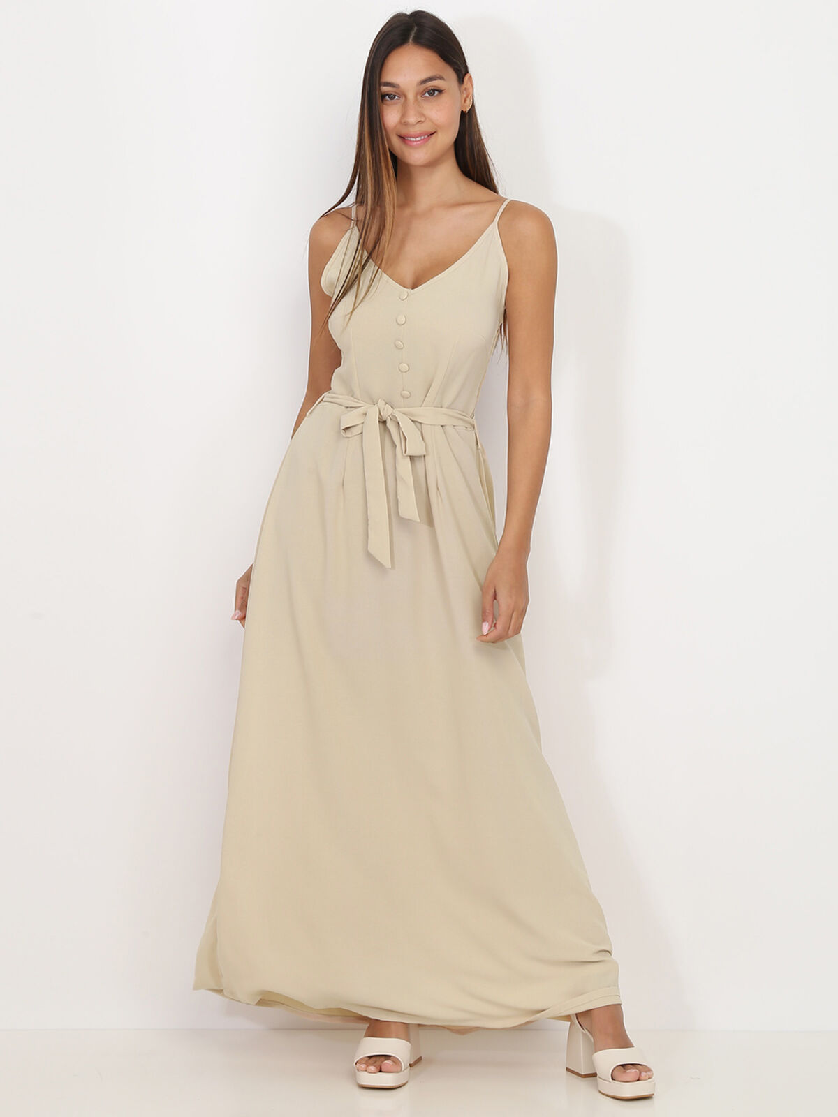 Robe longue à boutons et ceinture- Beige