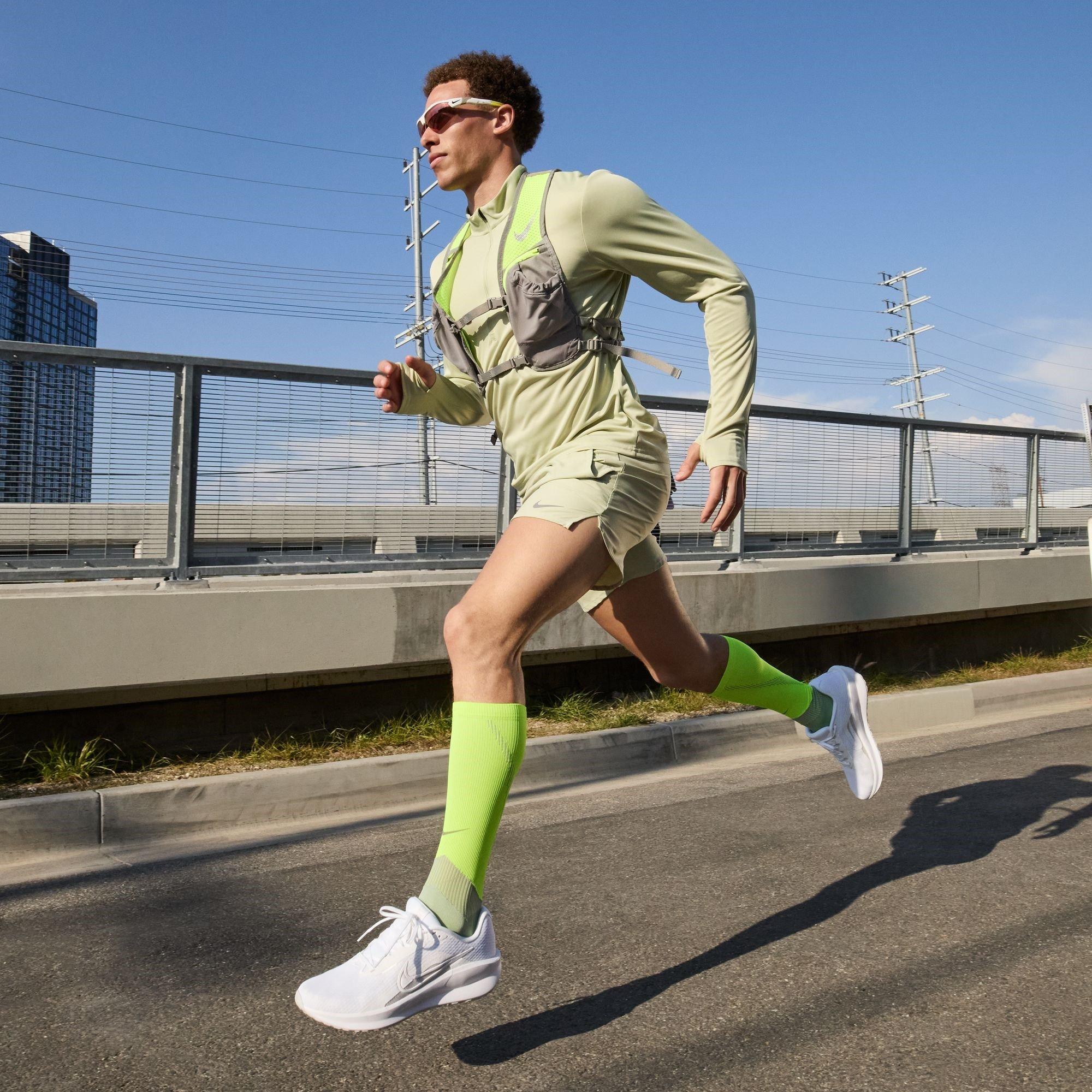 Nike DOWNSHIFTER 13