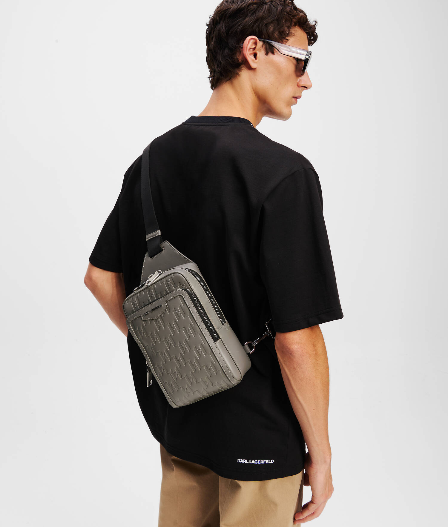 SAC BANDOULIÈRE EN CUIR K/LOOM - Gris