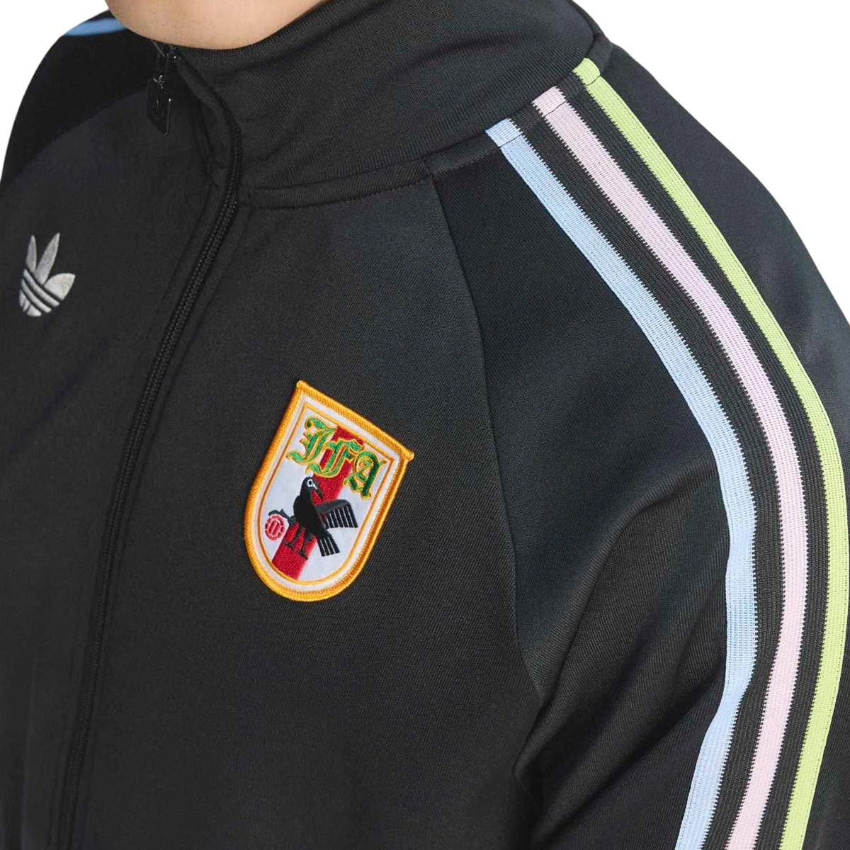 Casaco adidas Japão Originals Adicolor Mundial 2026
