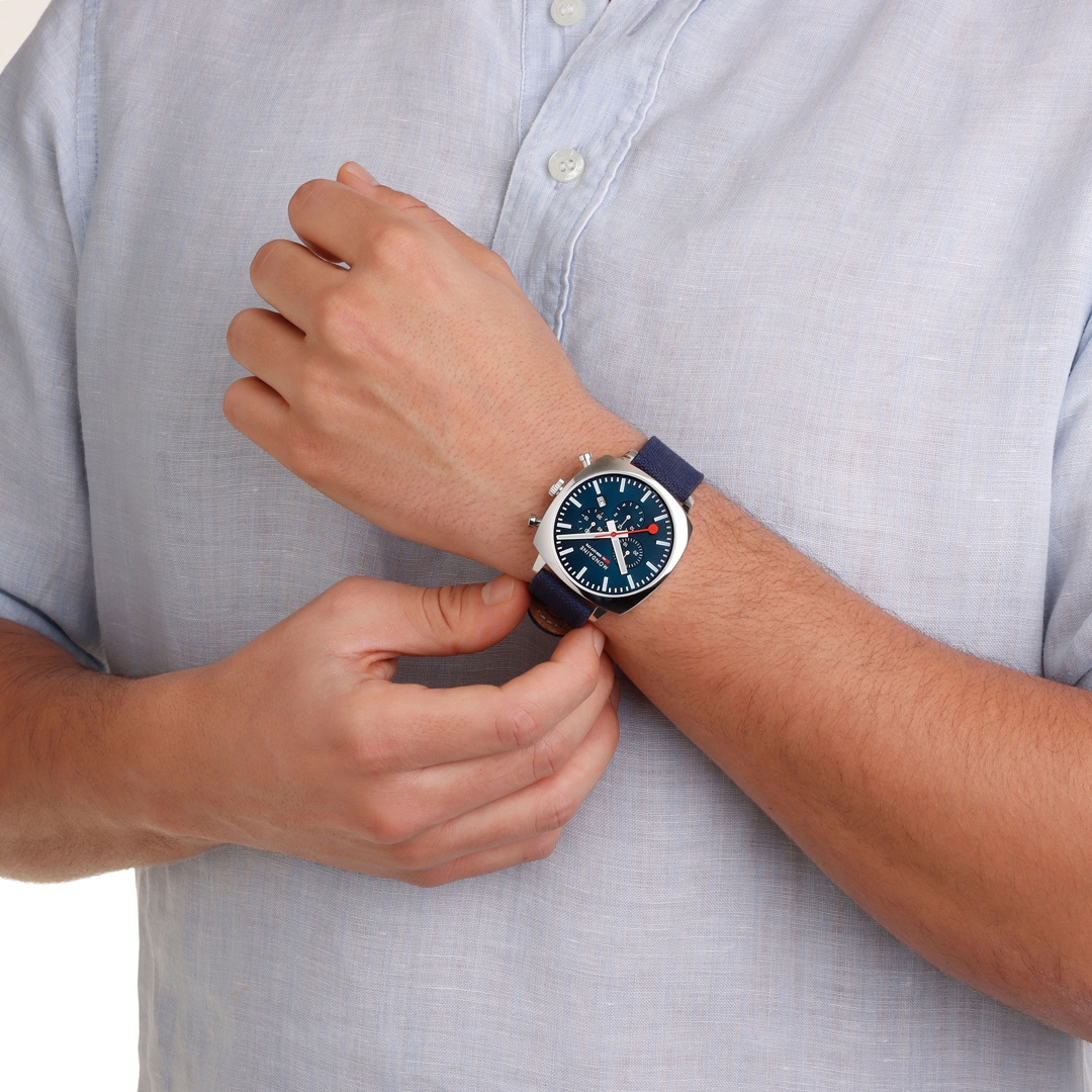 Mondaine Grand Cushion Chronograph Set 41mm