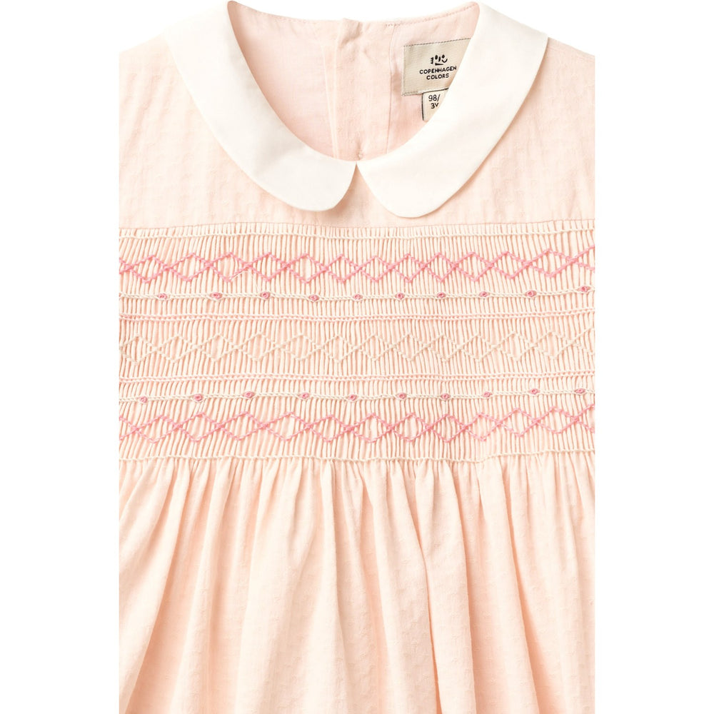 Køb COPENHAGEN COLORS Dusty Rose Comb. Smock Kjole W. Emb.