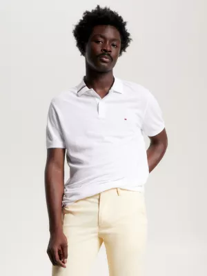 Polo de corte regular com gola exclusiva