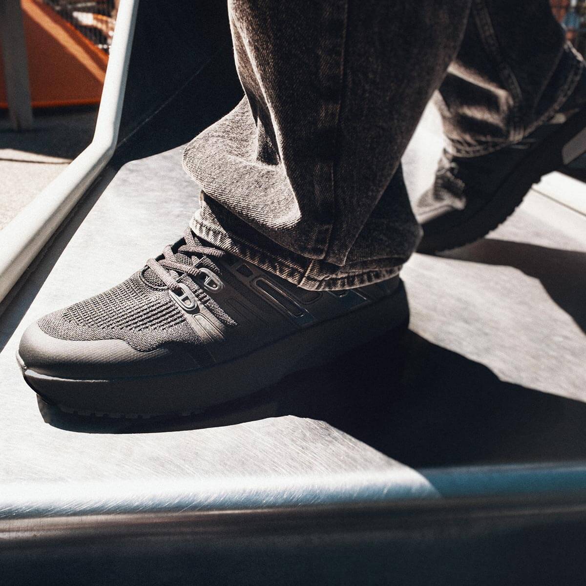 Advance Lite Lett, luftig og stilren sneaker