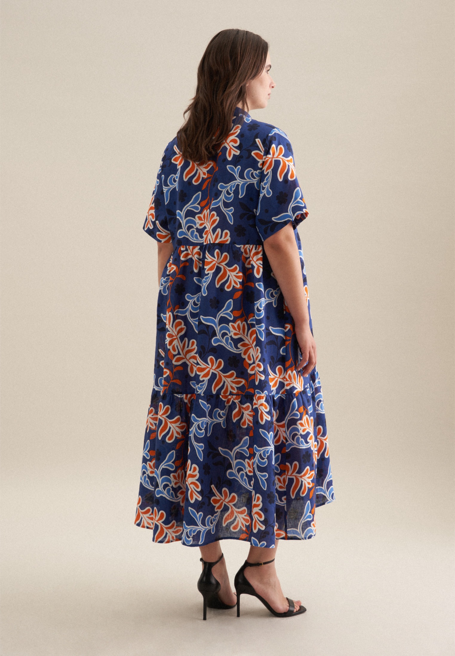 seidensticker Sommerkleid »Schwarze Rose« Kurzarm Kragen Druck