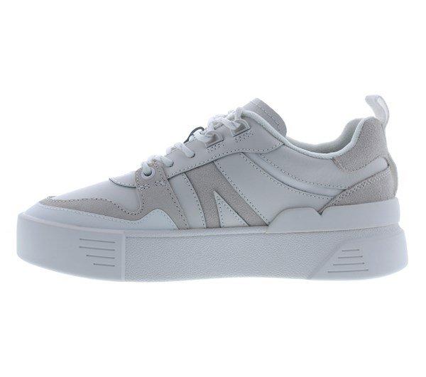 Lacoste L002 Trainers