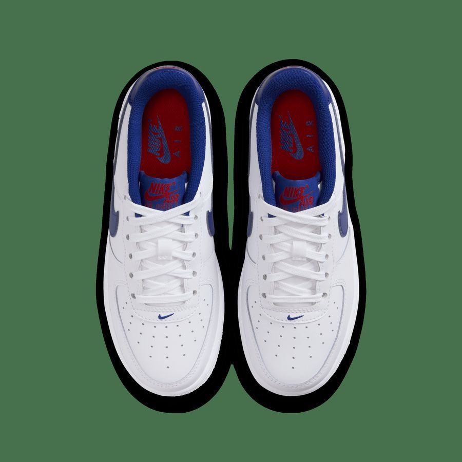 Nike Air Force 1