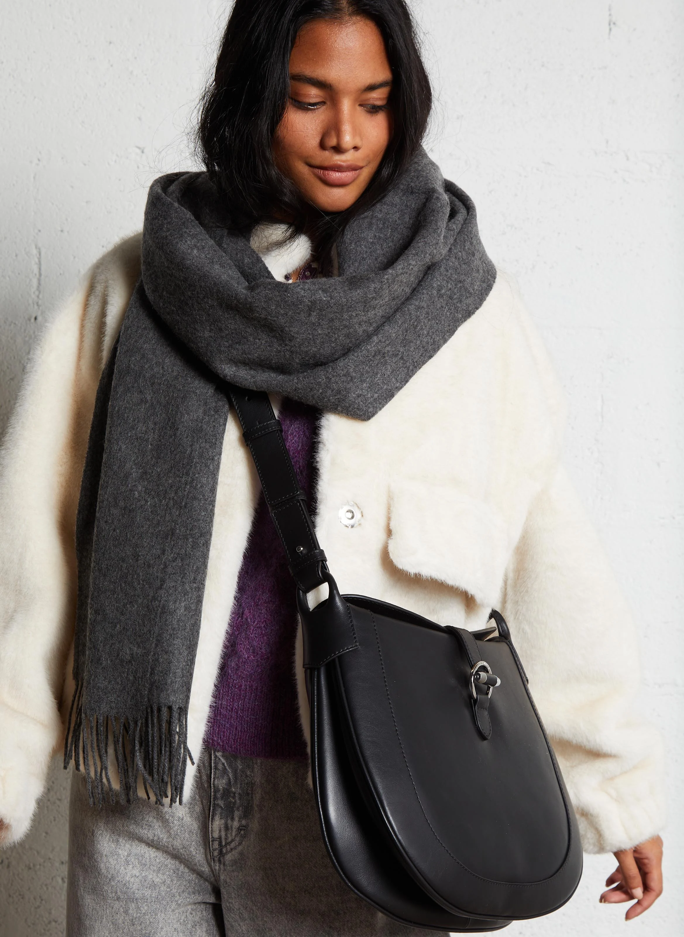 PIA - Sac bandoulière en cuir | Noir