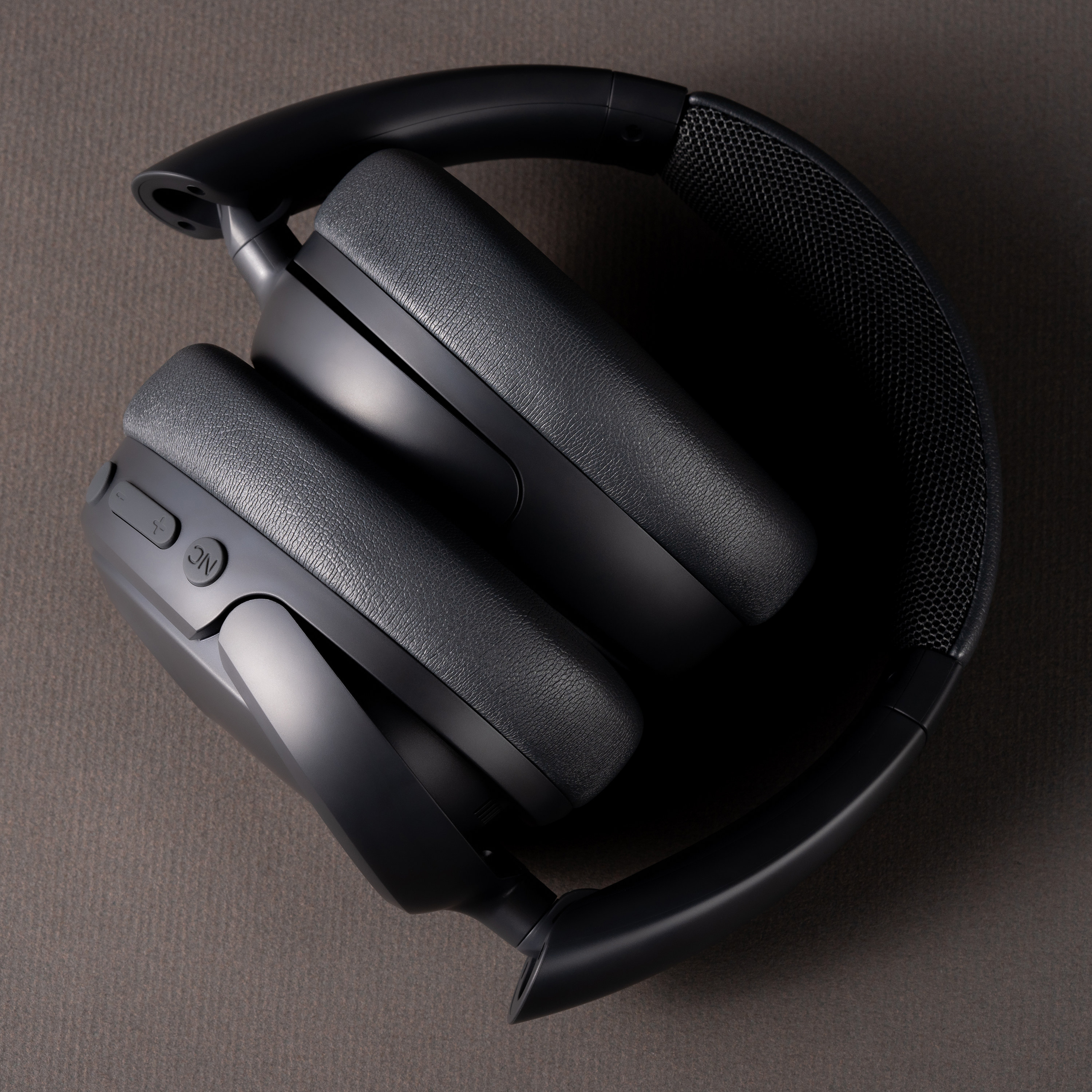 JBuds Lux ANC Wireless Bluetooth 5.3 Over-Ear Kopfhörer Headset (IEUHBJLUXANCRGPH62) (600mAh) - Graphite