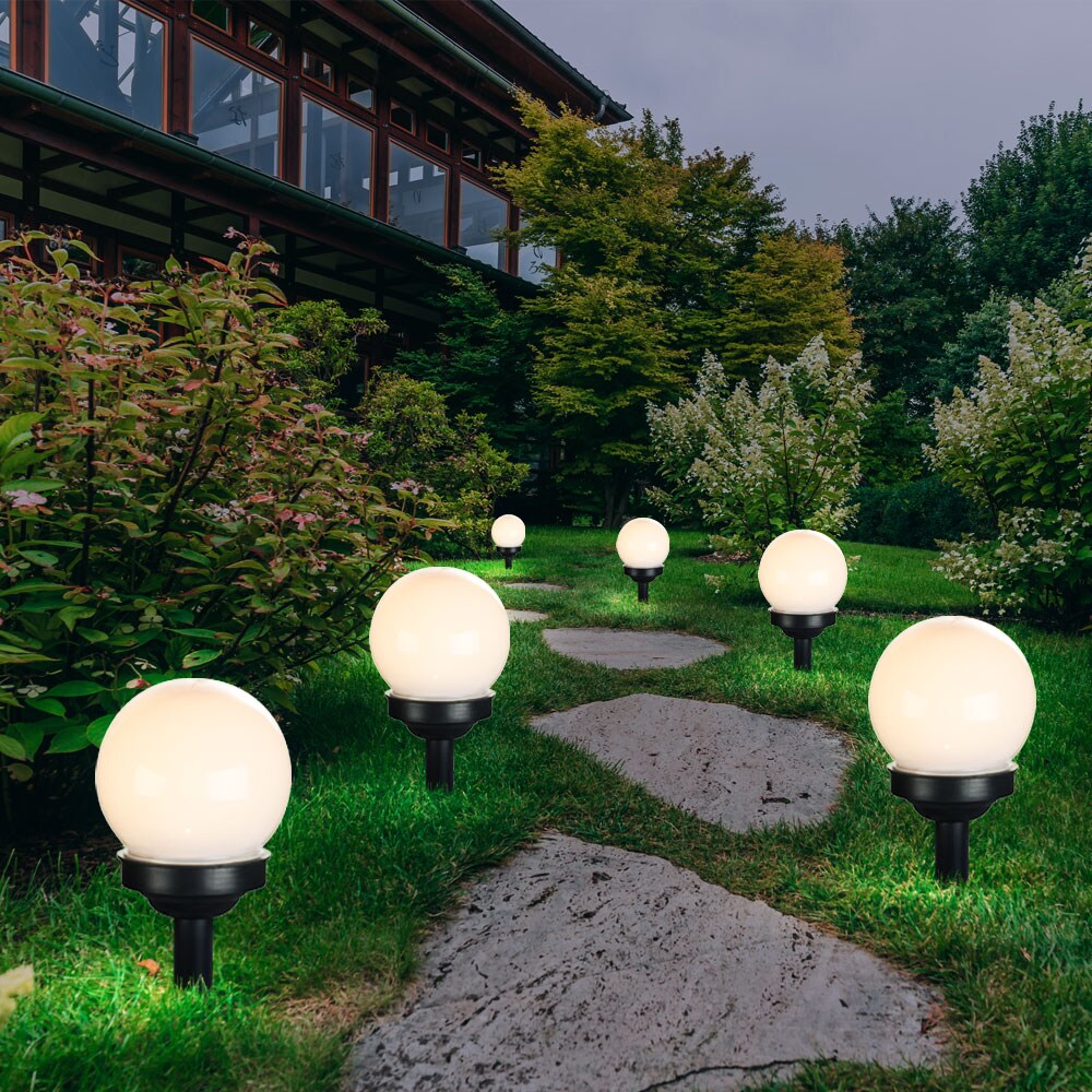 2er Set LED Solar Kugel Steckleuchten für Ihren Außenbereich