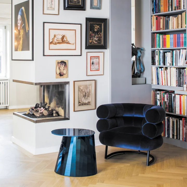 ClassiCon - Pli Side Table, saphir-blau glänzend