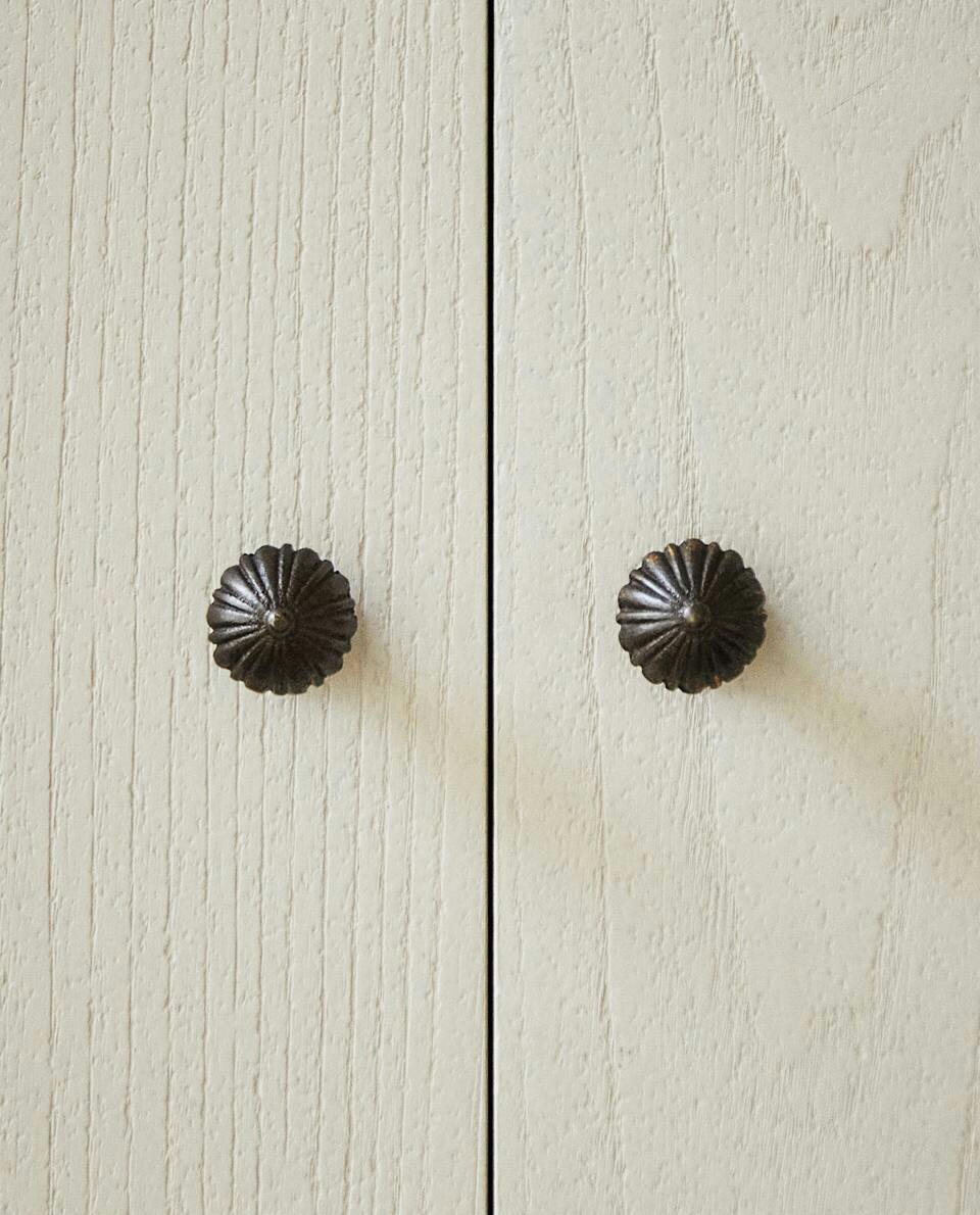 Maçaneta de porta em formato de flor de metal