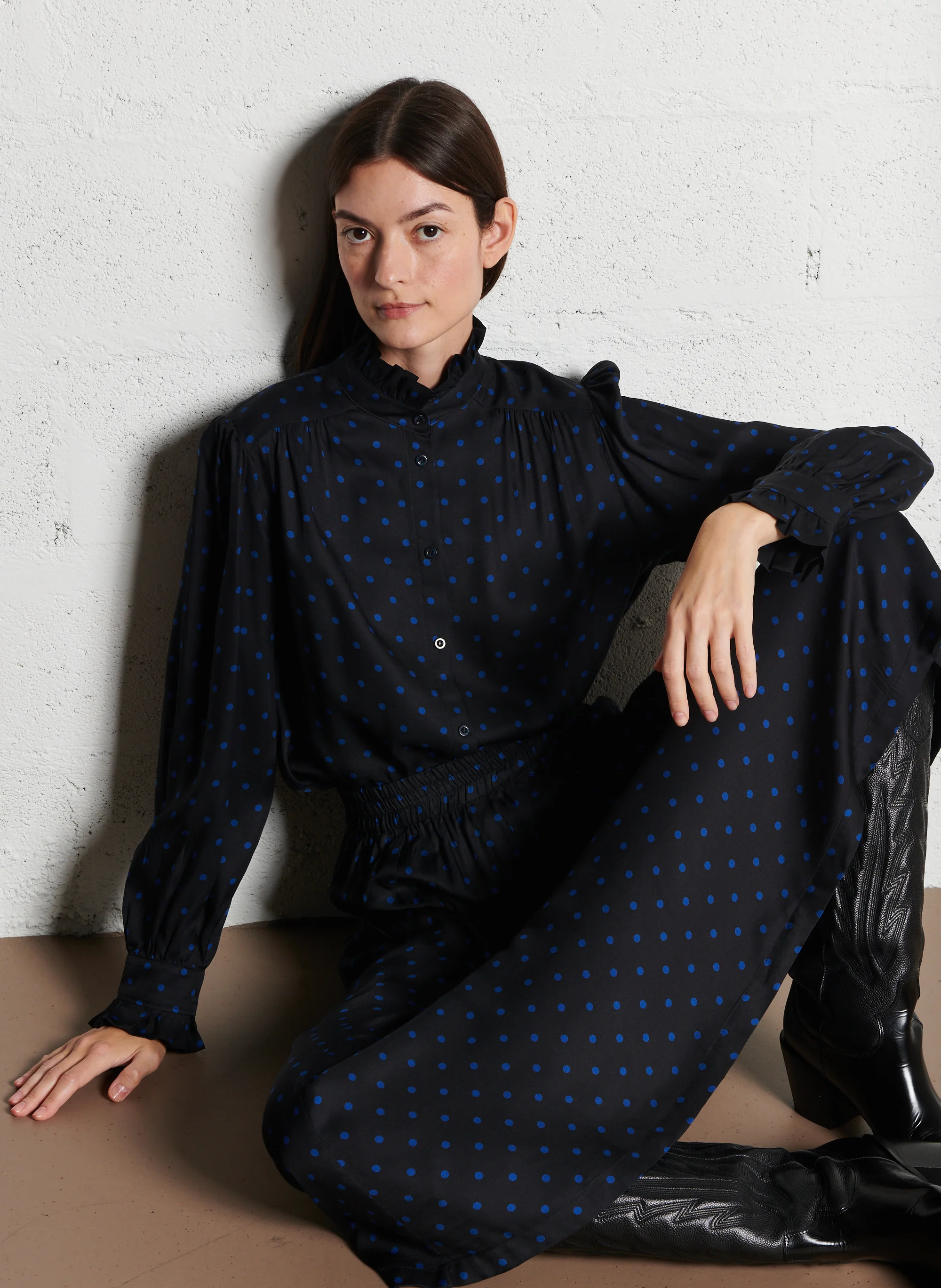 MAXINE - Chemise col victorien droite en coton | Noir