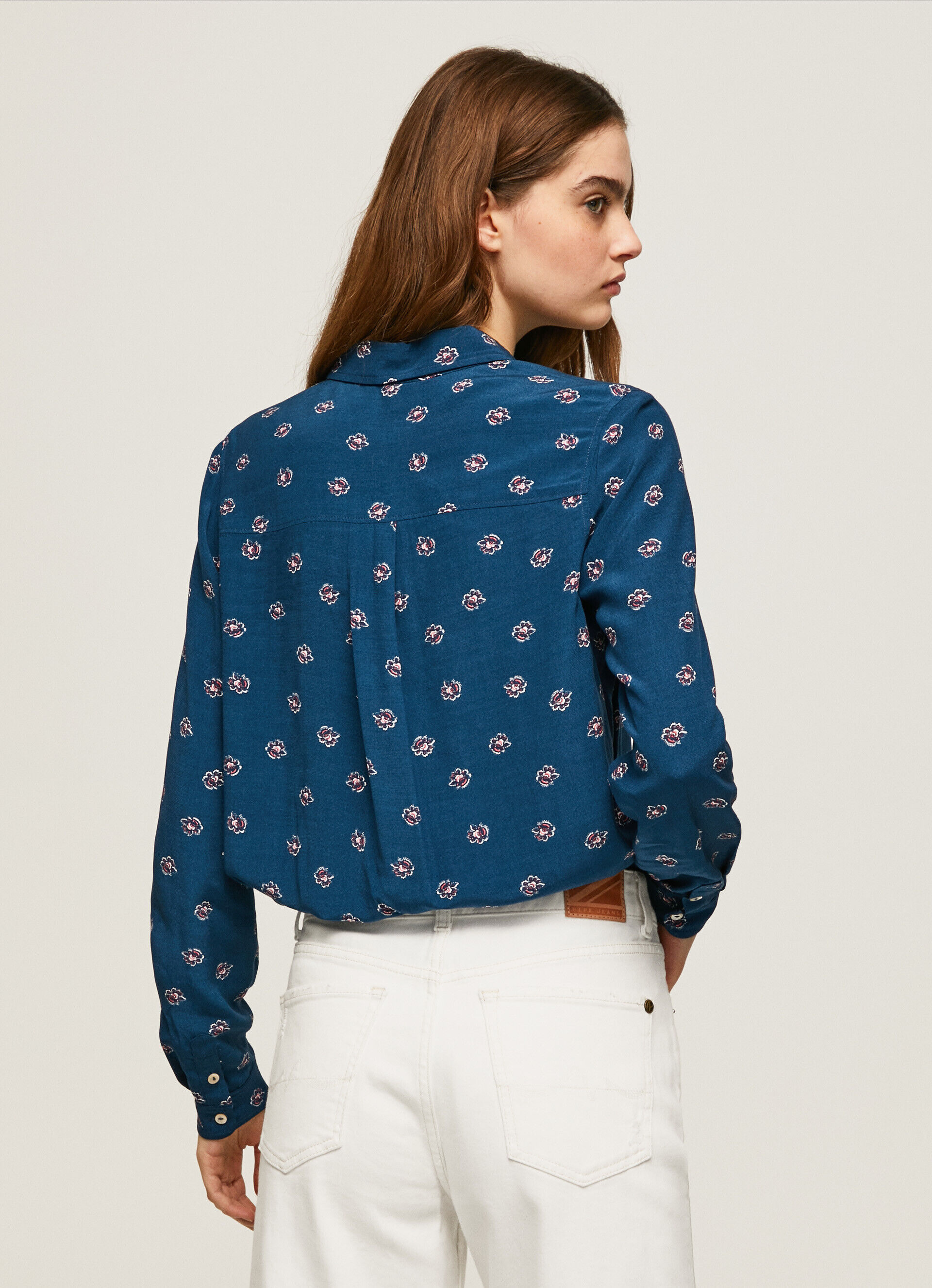CAMISA FLORAL DE MANGA LONGA - multicolorida