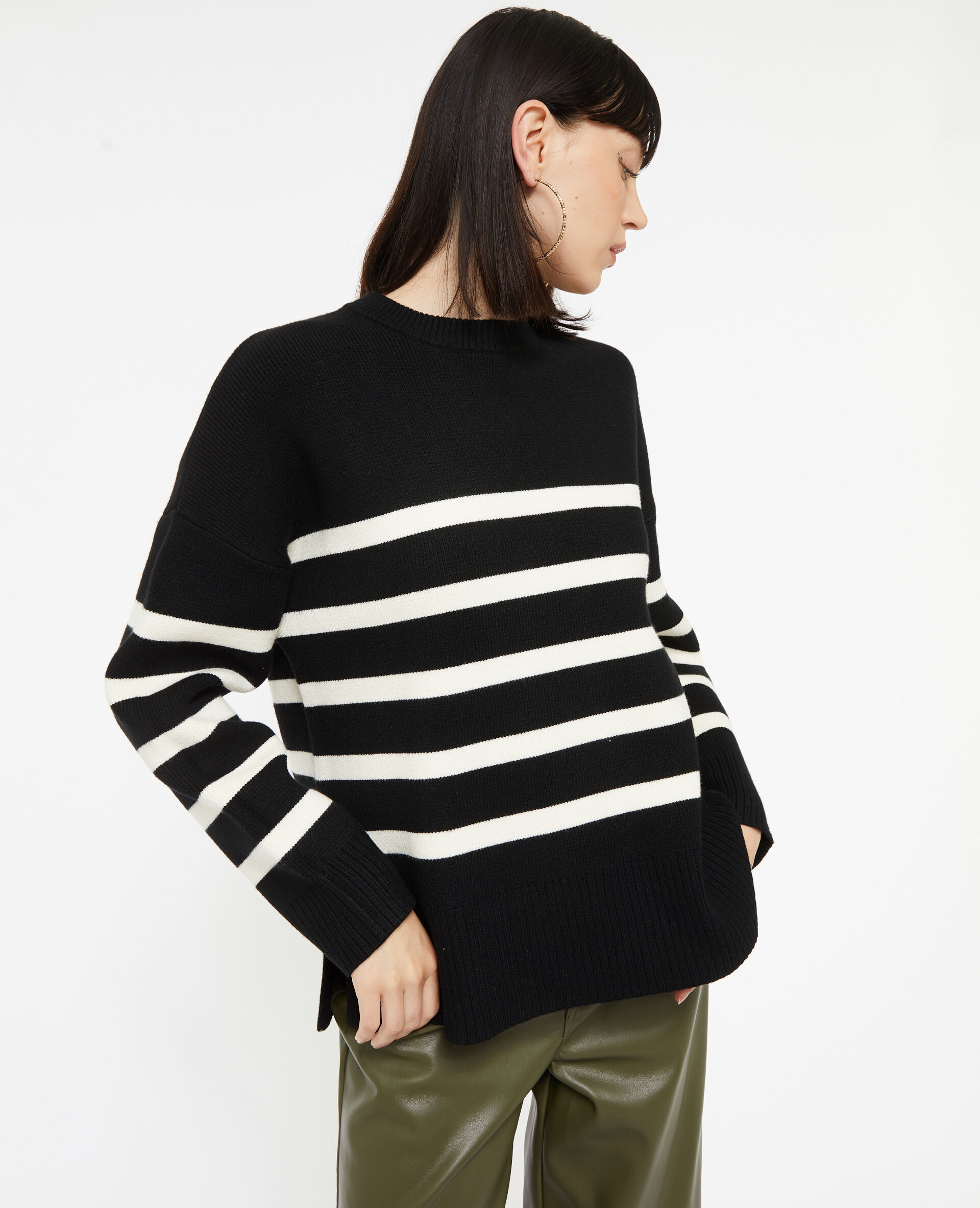 Pull rayé en maille épaisse - Noir