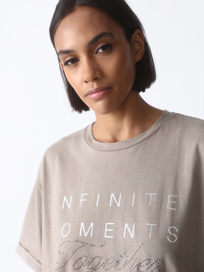 Camiseta básica estampada - Arena