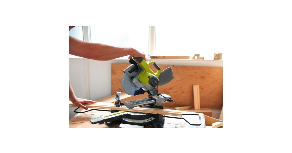 RyobiEMS216L afkort- en verstekzaag  (Groen/grijs)