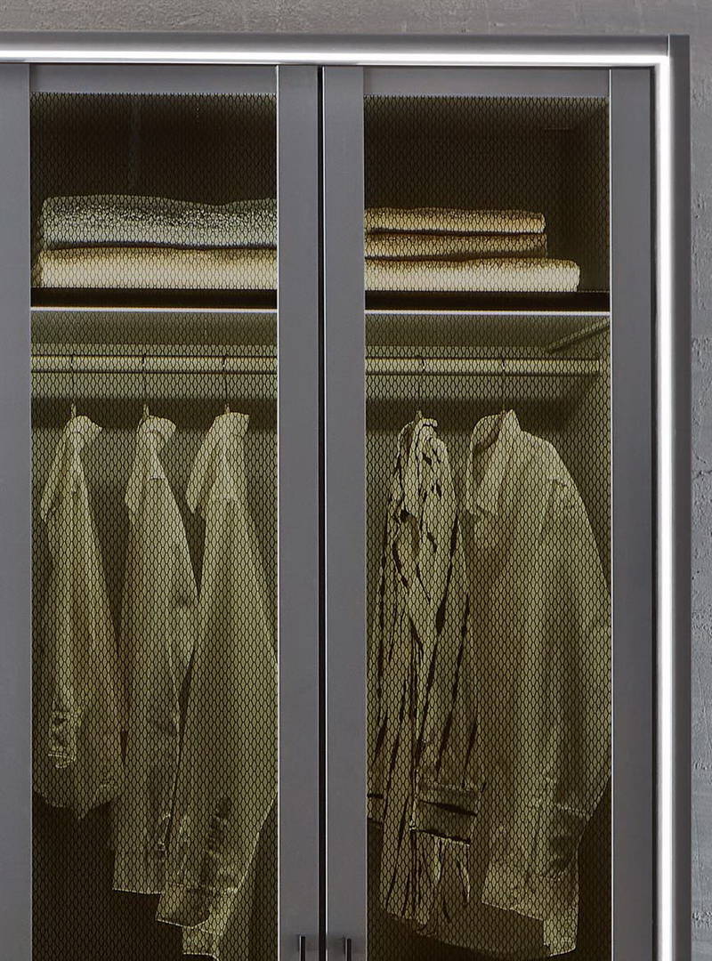 Novel Drehtürenschrank 6-trg. SPLIT