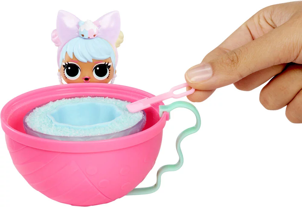 LOL SURPRISE - MIX ET MAKE BIRTHDAY CAKE   MINI POUPEE 7.5CM