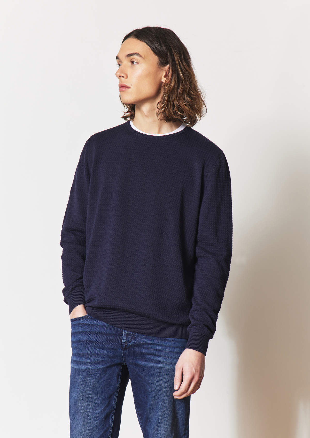 Pull col rond en coton uni bleu marine