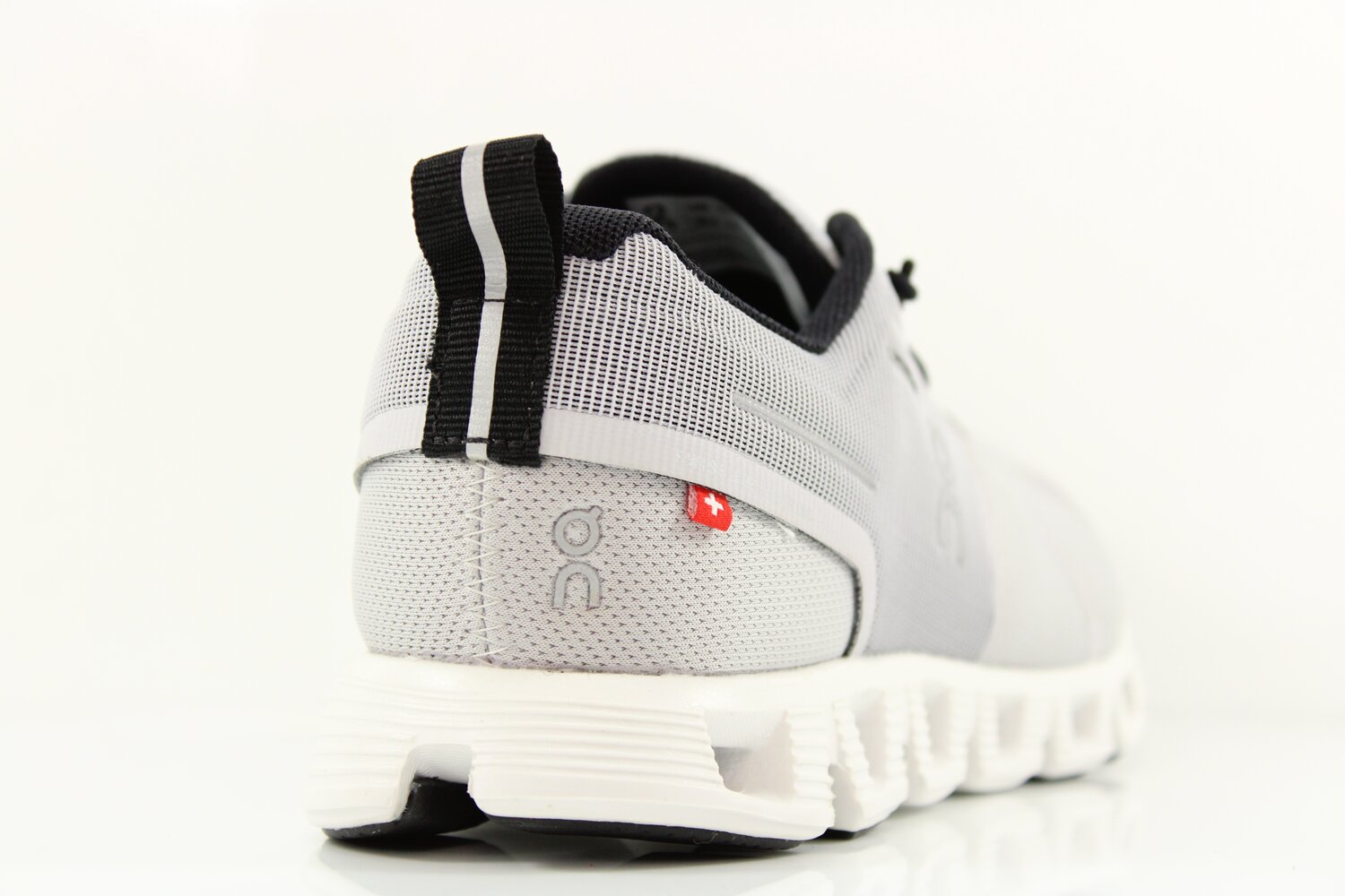 On Cloud 5 Waterproof