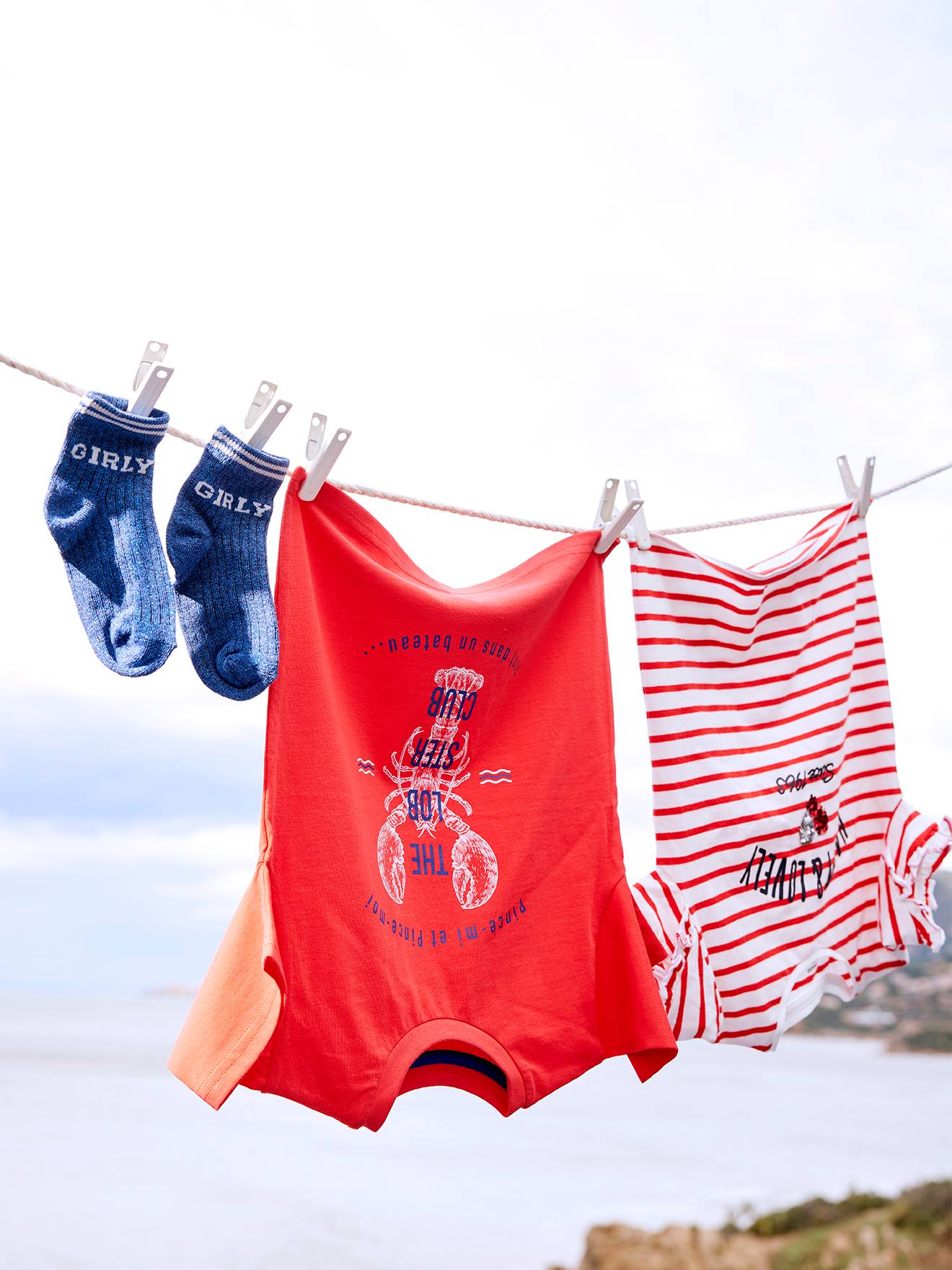 Camiseta listrada com coração e lantejoulas, para meninas, listras azuis.