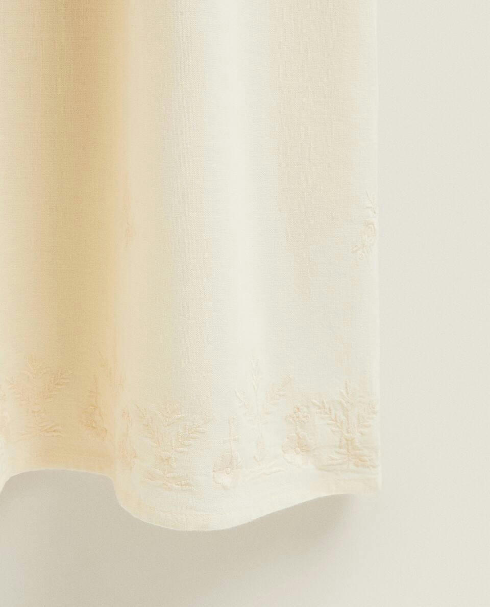 CAMISOLA BORDADA