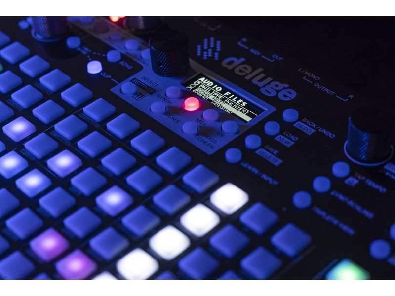 Synthstrom Audible Groove-Box Deluge All-in-One-Synthesizer, Sampler und Sequencer