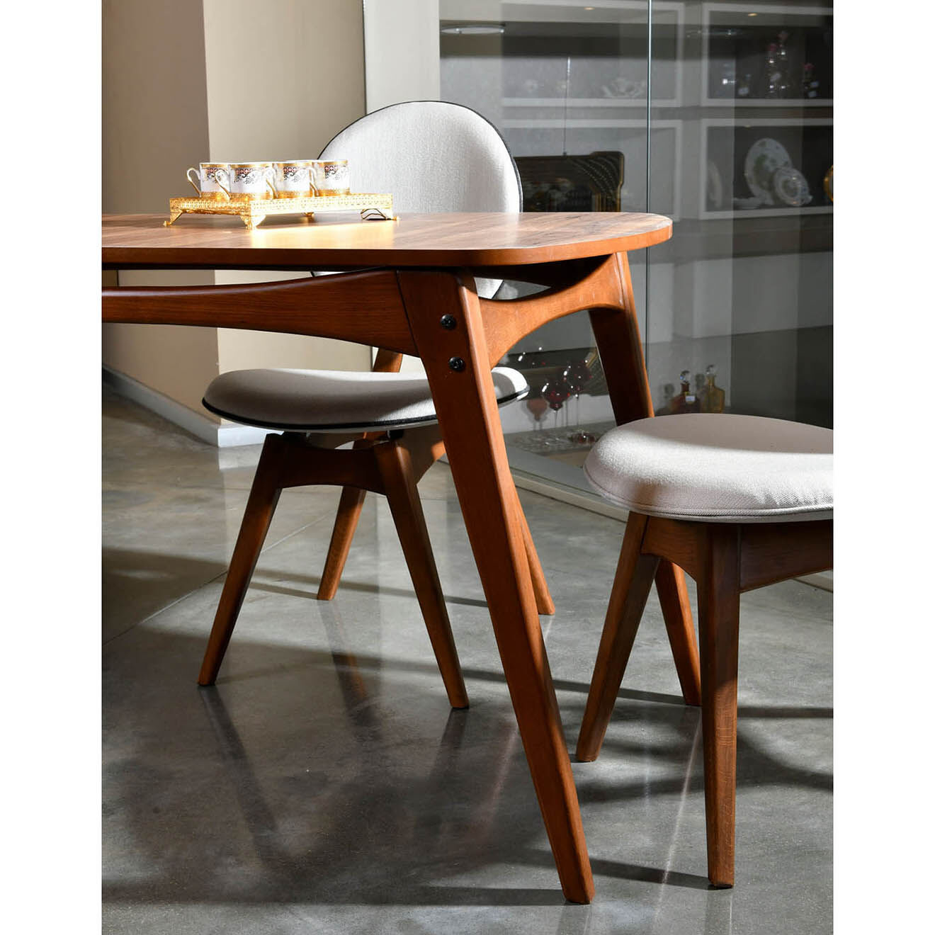 Wooden Art Table + 4 Chaises Touch Wooden noyer/crème