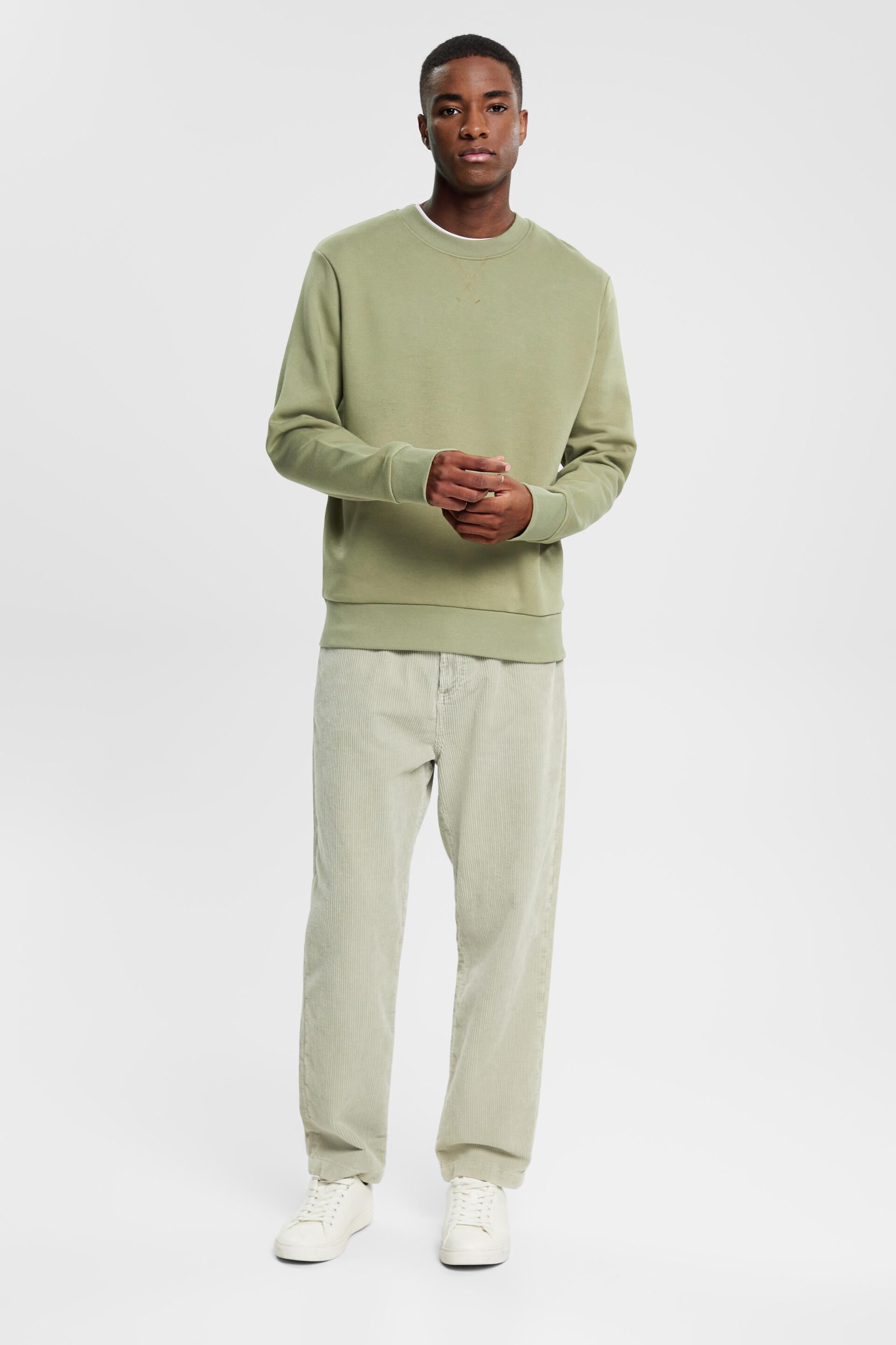 En matière recyclée le sweat-shirt unicolore