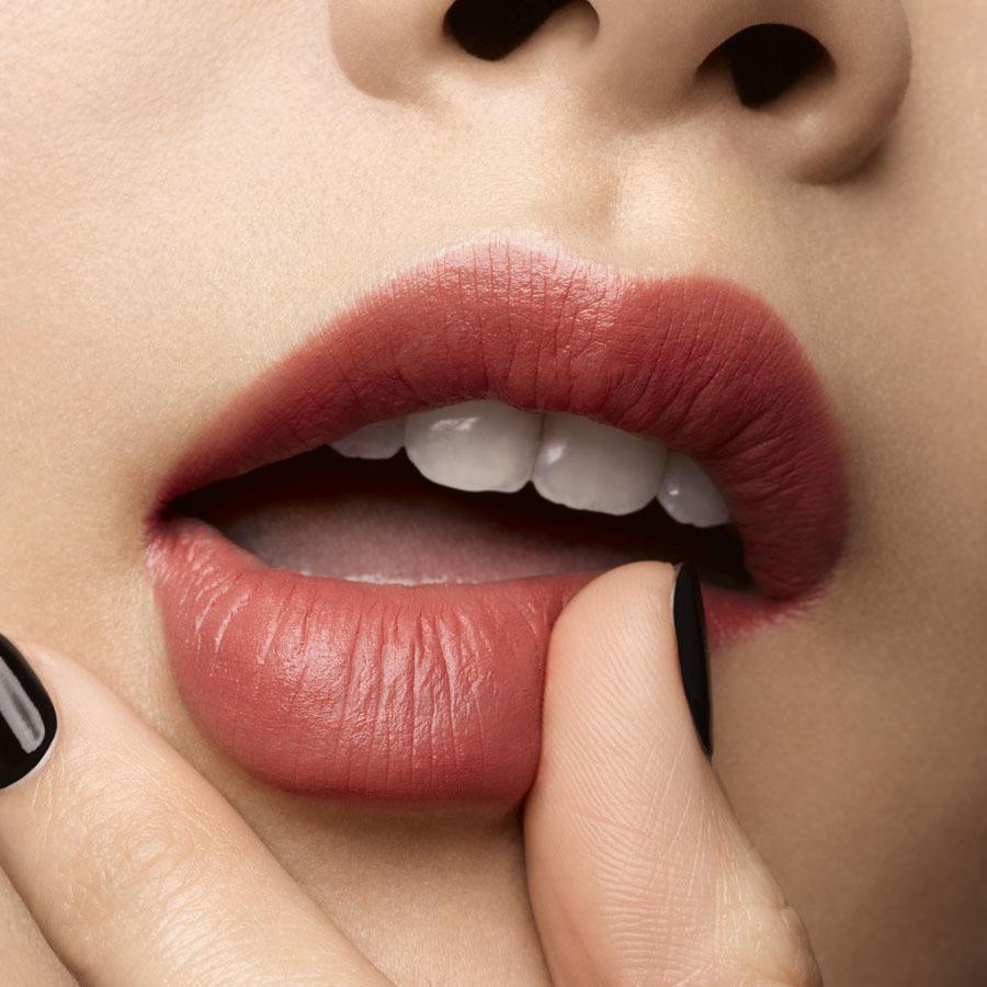 Yves Saint Laurent The Slim Velvet Radical Lipstick 304 2g