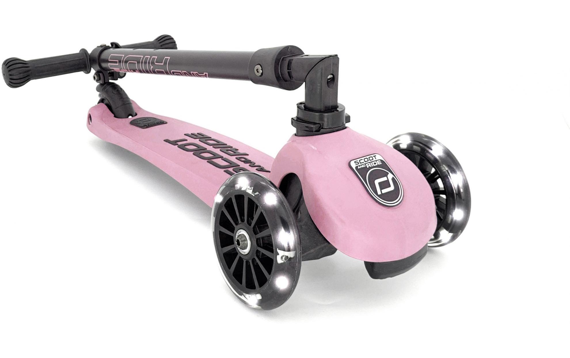 Scooter Highwaykick 3 LED, RoseZusammenklappbarer Mini-Scooter mit hellen weissen LEDs an den Rädern