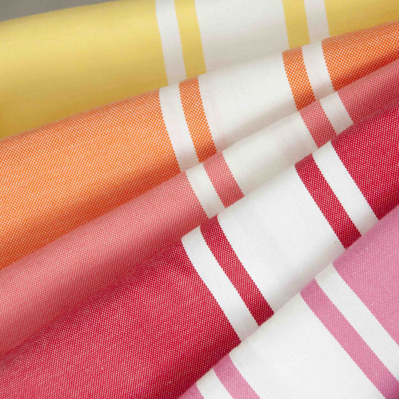 Febronie Fouta Traditionelle St Tropez jaune tournesol/blanc - 100x200 cm