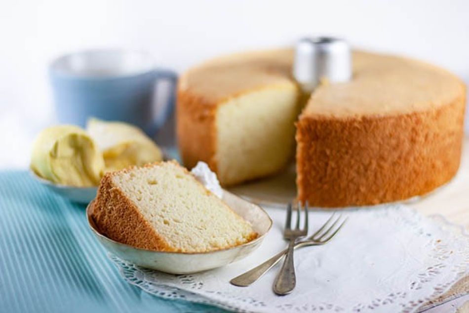 Vanille Chiffon: Indische sponscake uit de oven