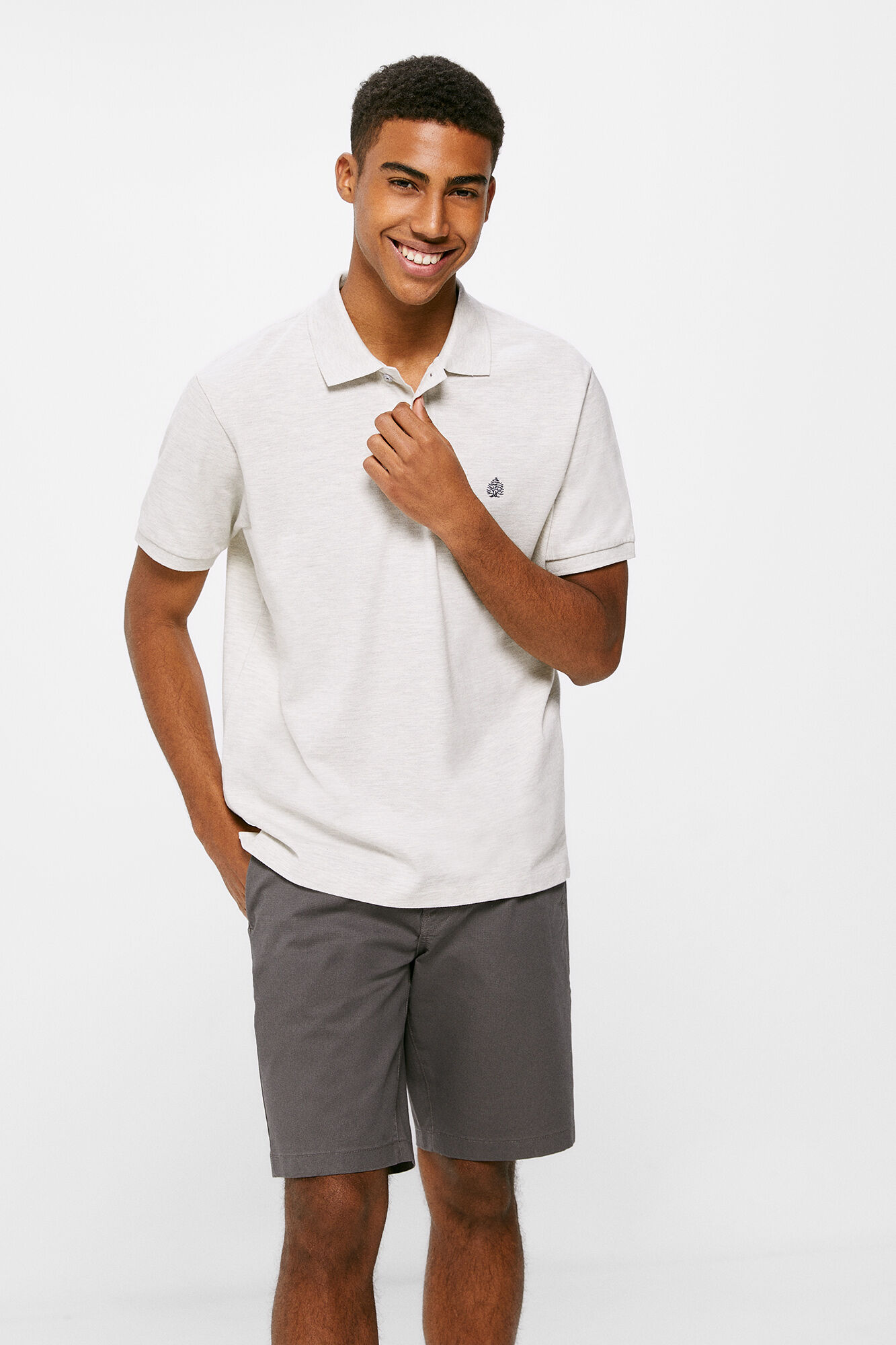 Bermuda estampada com microtextura - cinza escuro