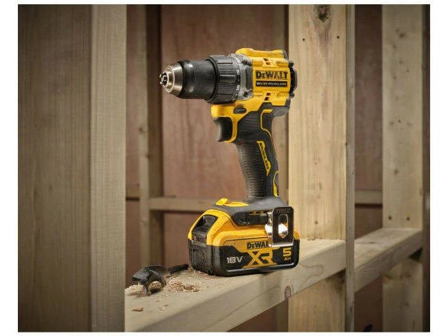 DEWALT Akku-Bohrschrauber DCD794NT-XJ Ohne Akku Kompakter und leistungsstarker Akku-Bohrschrauber mit 2 Gängen und bürstenlosem Motor