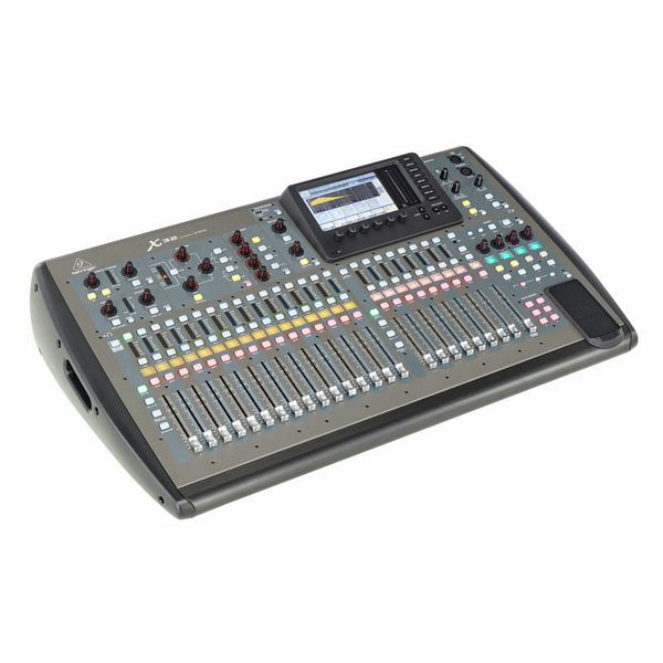 Behringer X 32