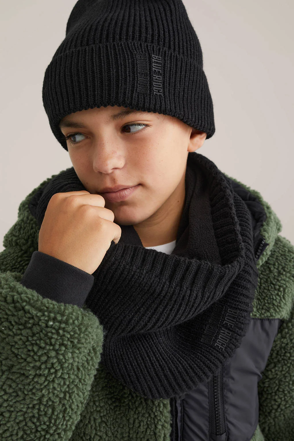 WE Fashion Blue Ridge gebreide colsjaal Hidde zwart
