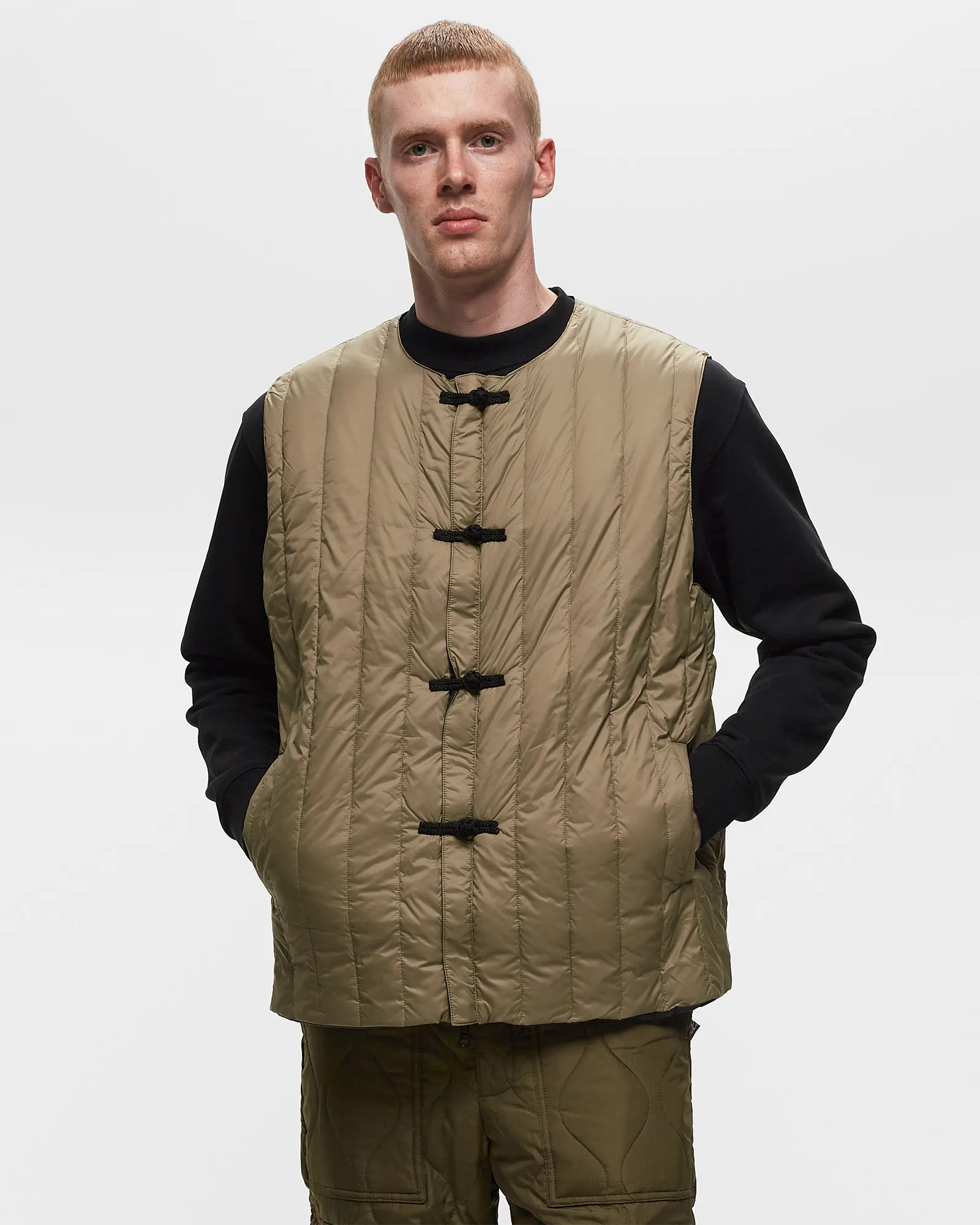 Taion REVERSIBLE CHINA  INNER VEST