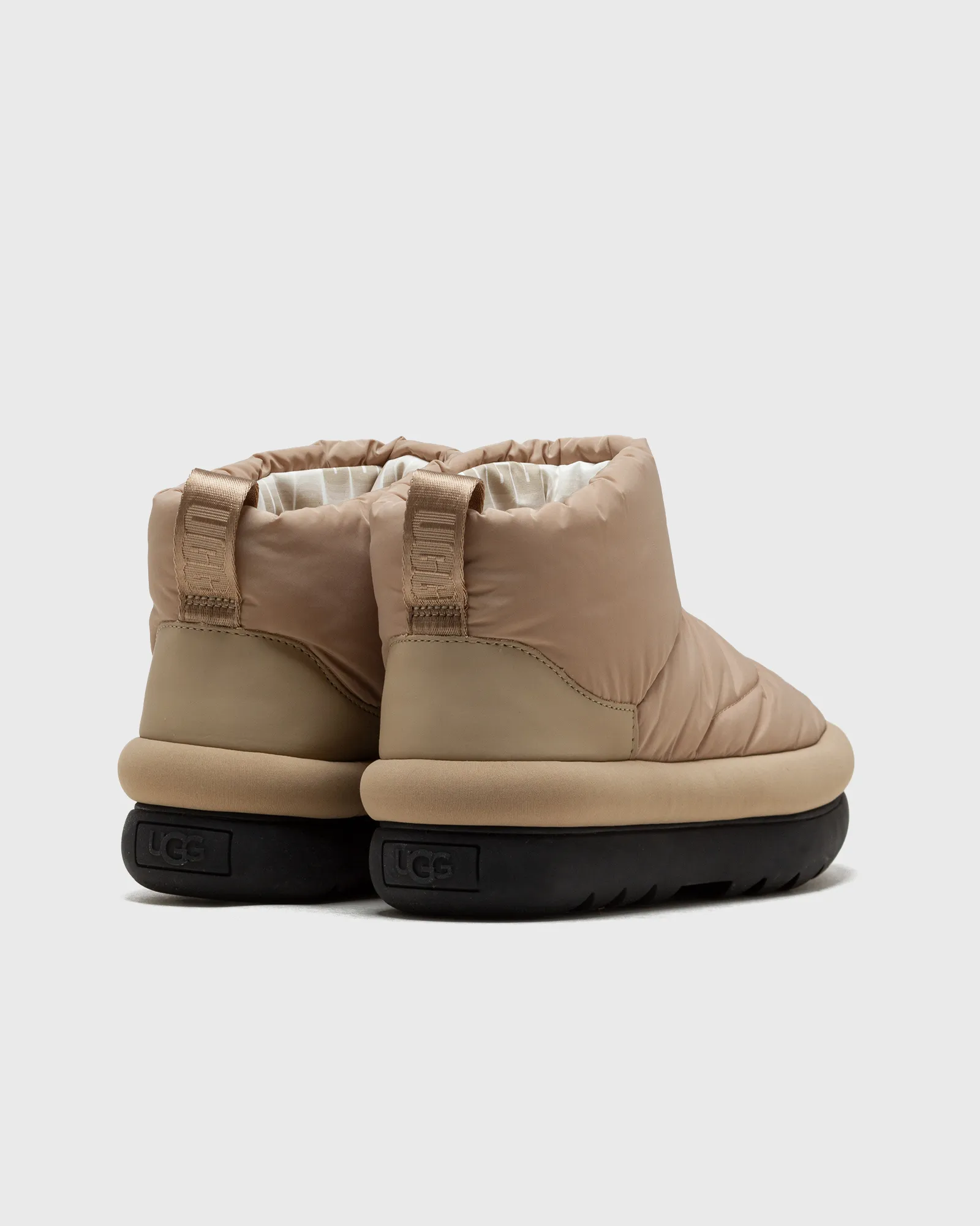 UGG WMNS CLASSIC MAXI MINI